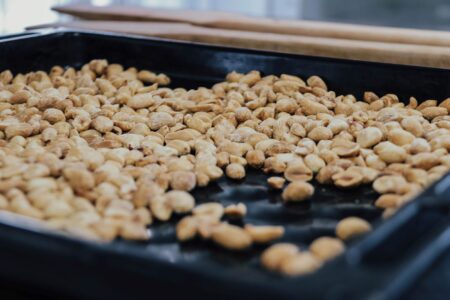 Врач назвала продукты, которые мешают диетчикам скинуть лишний вес Врач назвала продукты, которые мешают диетчикам скинуть лишний вес