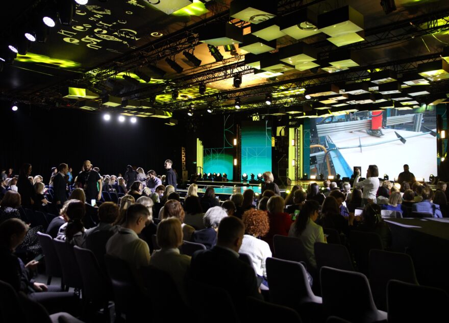 Лучшие в профориентации: в России подвели итоги Национальной премии «Россия — мои горизонты»