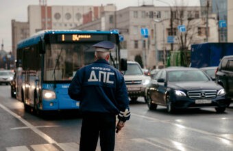 В ГИБДД напомнили о трех частых штрафах на светофоре