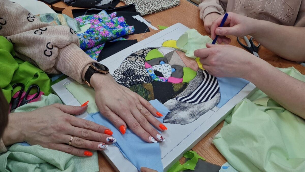 В Торопце школьники осваивали технику кинусайга