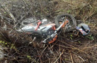 Мотоциклист скончался после "вылета" в кювет в Тверской области Мотоциклист скончался после "вылета" в кювет в Тверской области