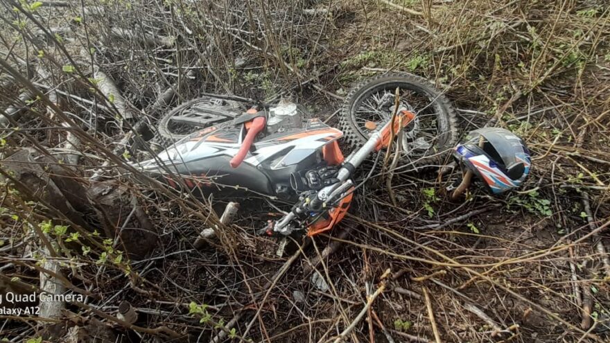 Мотоциклист скончался после "вылета" в кювет в Тверской области