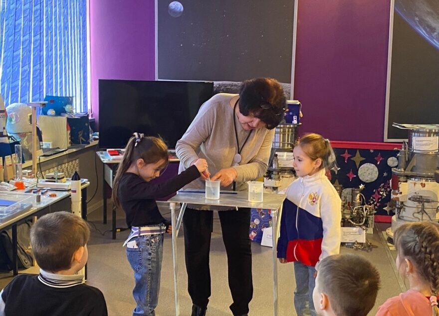 Торопецкие дошкольники узнали о Вселенной и космонавтах