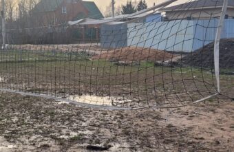 Жители Заволжского района Твери пожаловались на состояние детской площадки