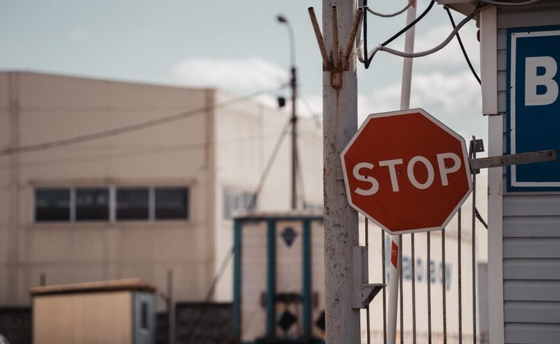 На улице в Твери на целый месяц ограничили движение