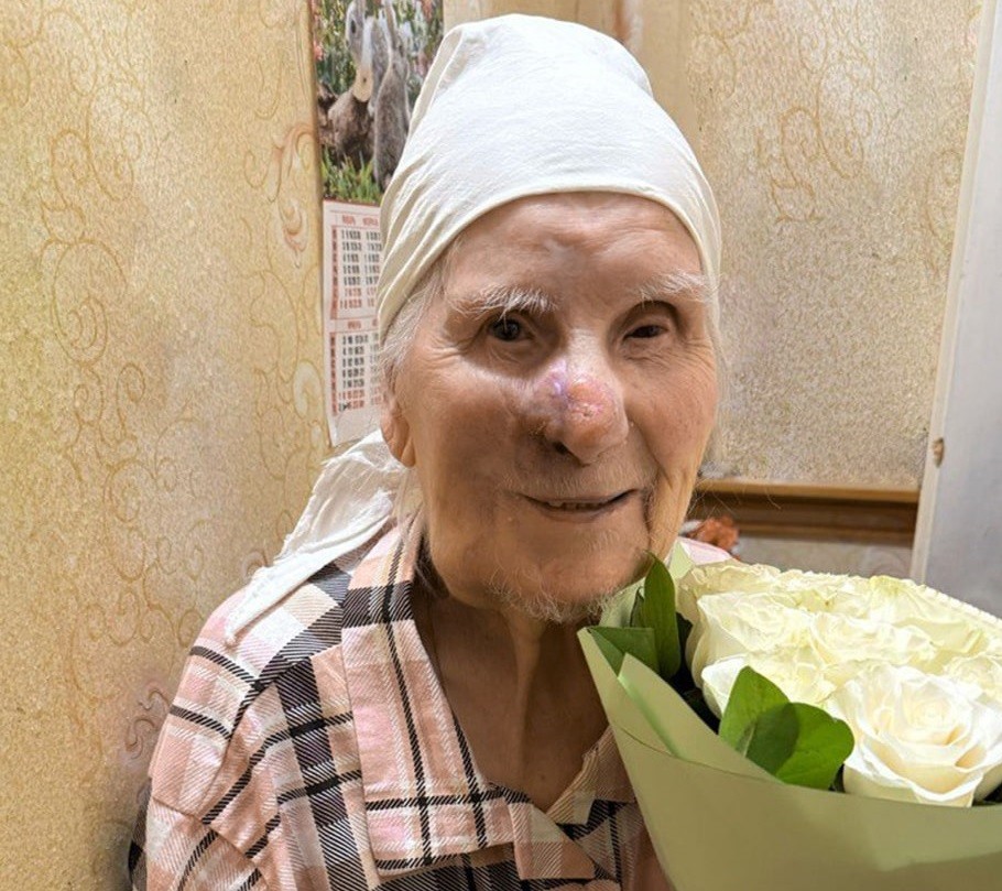 100 лет исполнилось ветерану Великой Отечественной войны Марии Евстигнеевой