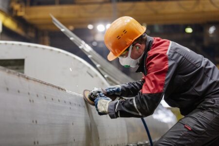 Больше 1200 жителей Тверской области нашли работу при поддержке региональной службы занятости