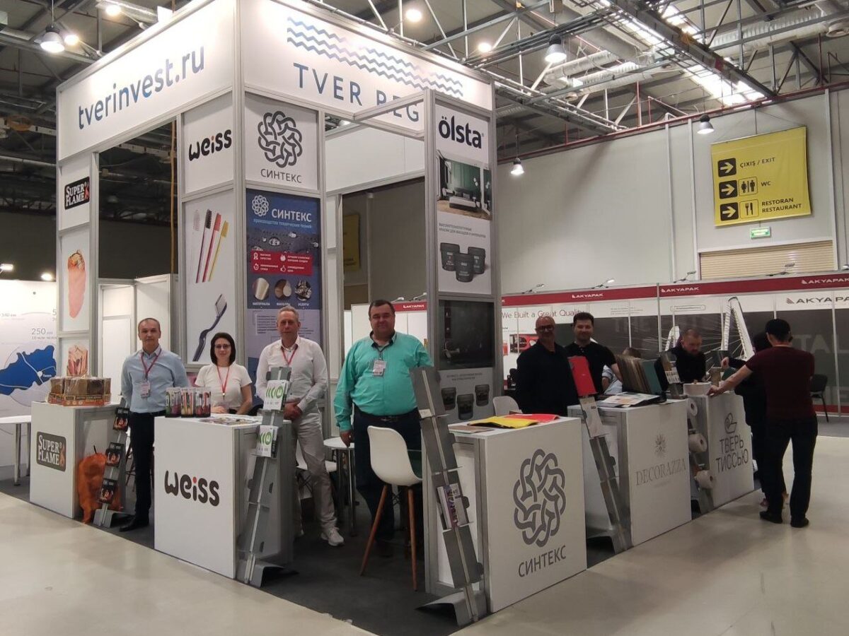 Компании Тверской области приняли участие в международной многопрофильной выставке в Баку