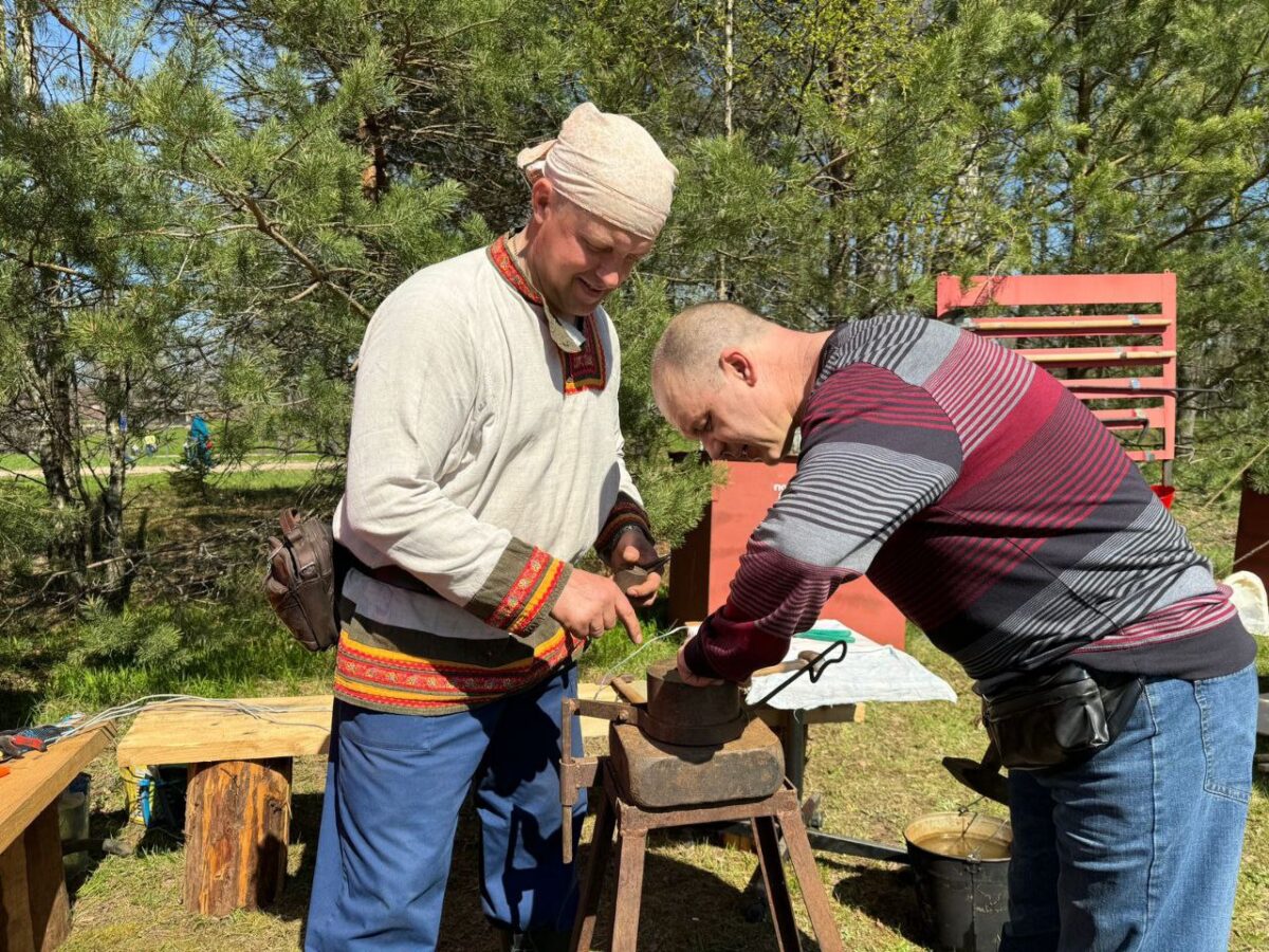 На фестивале в Тверской области бьются за древний Торжок