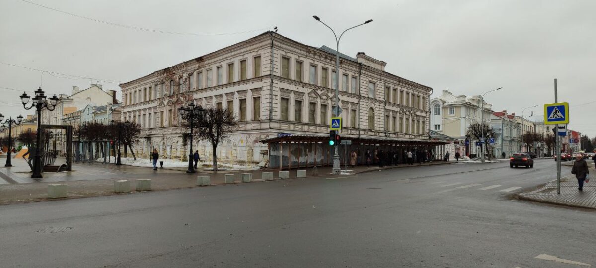 Тверской Арбат: тусовки, аскеры и долгая история