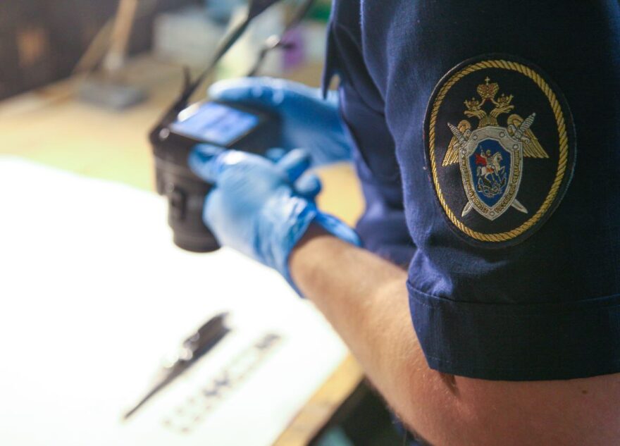 Житель Тверской области зарезал своего знакомого ножом-бабочкой Житель Тверской области зарезал своего знакомого ножом-бабочкой