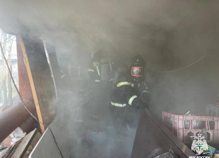 В Тверской области ликвидировали пожар в бане