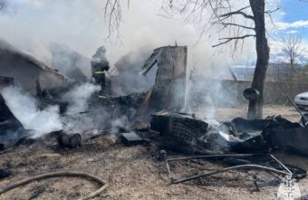 В Тверской области сгорела бытовка
