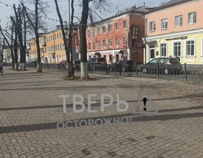 В центре Твери таинственно пропали скамейки