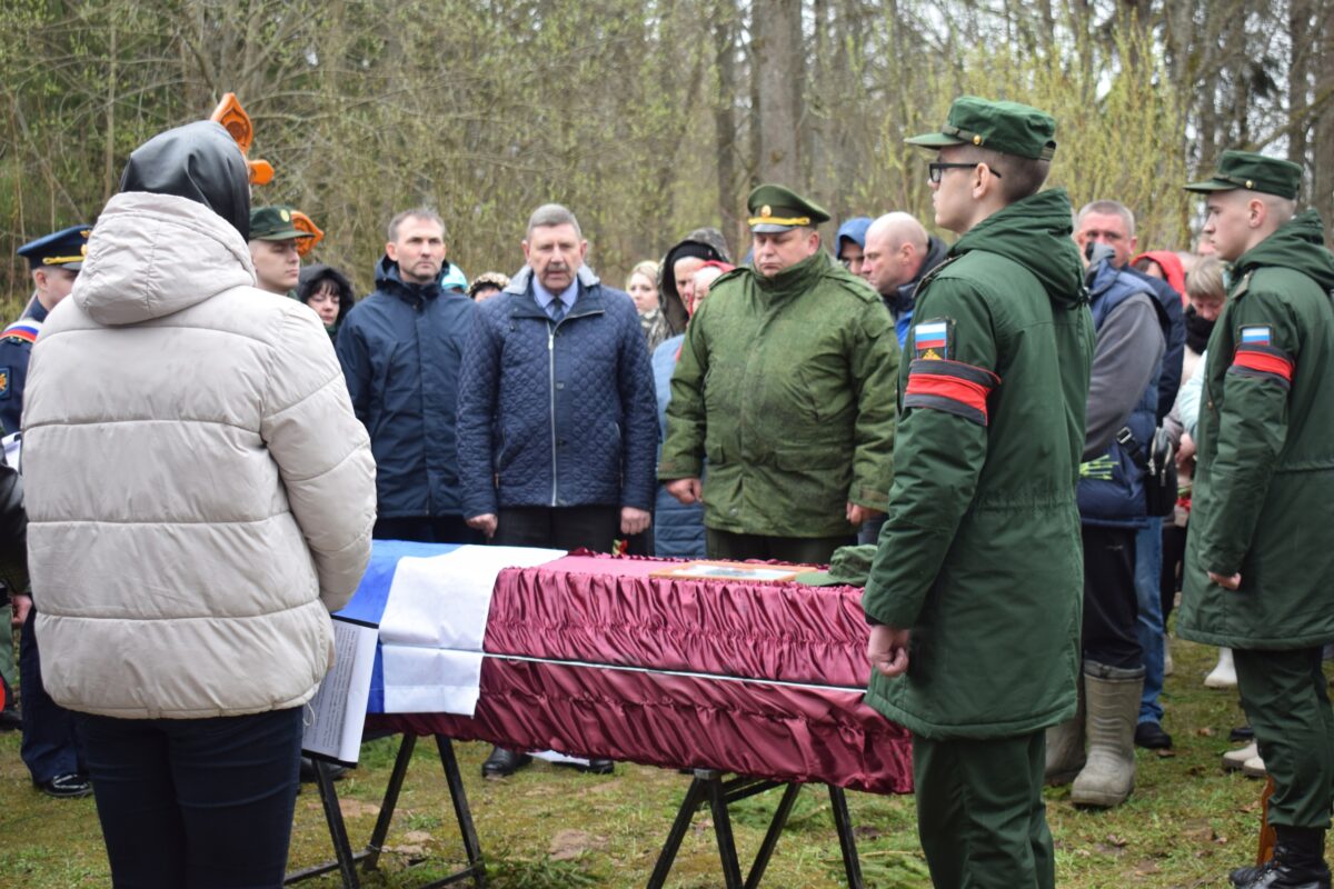 В Тверской области простились с геройски погибшим Алексеем Тарасовым