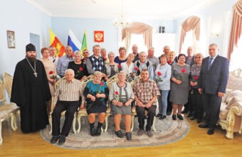 Для супругов из Тверской области, которые вместе 65 лет, прозвучал марш Для супругов из Тверской области, которые вместе 65 лет, прозвучал марш