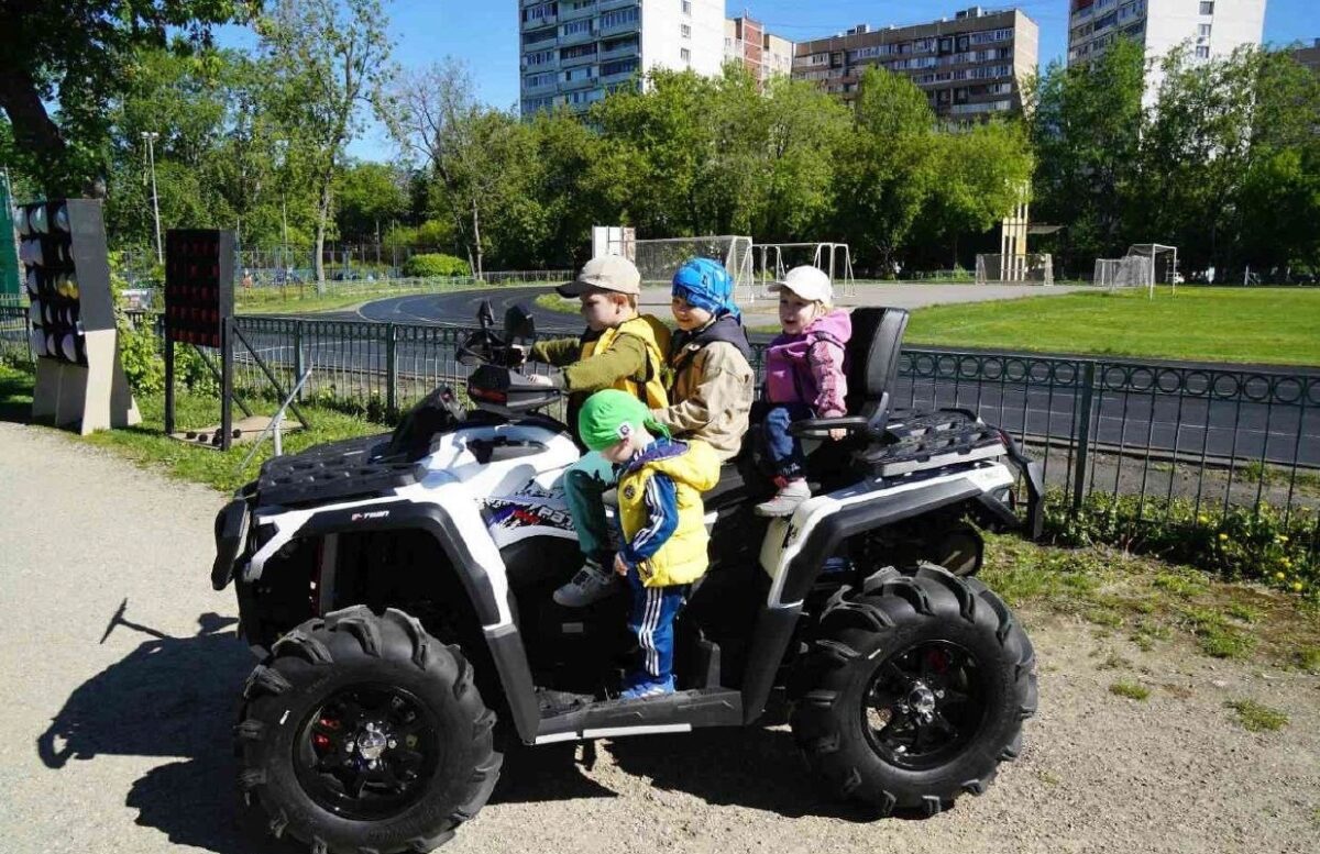 Состоялся турнир по мини-футболу в память о почетном сотруднике контрразведки