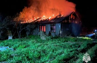 В пожаре в Тверской области погибли мужчина и женщина В пожаре в Тверской области погибли мужчина и женщина