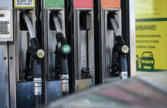 Россиянам рассказали о росте цен на бензин и дизель летом