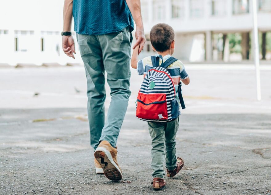 В России органы опеки могут начать платить алименты за родителей-должников