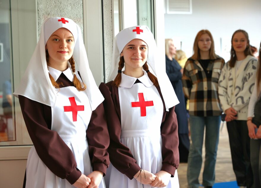 В Твери наградили лучших медицинских сестер Верхневолжья