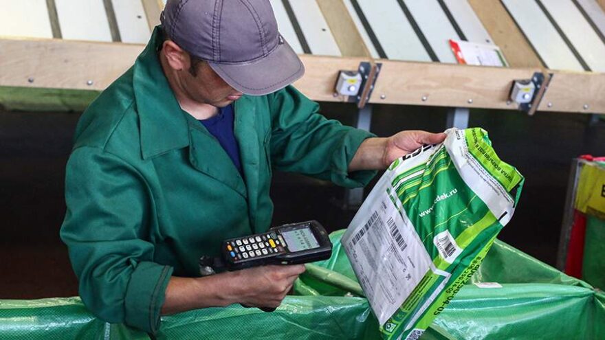 Стало известно, когда оператор экспресс-доставки СДЭК восстановит работу