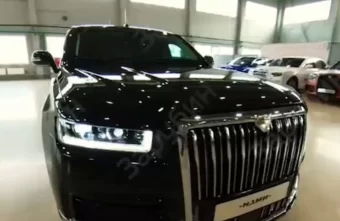 Владимир Путин приехал на инаугурацию на обновленном лимузине Aurus Senat