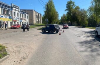 В Тверской области несовершеннолетний на мотоцикле врезался в Ладу