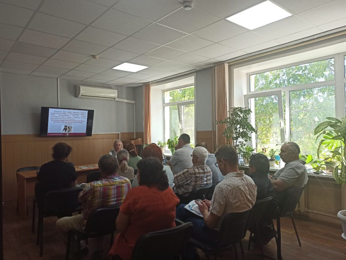 Ветеринарным врачам Тверской области рассказали о вакцинопрофилактике заболеваний домашних животных