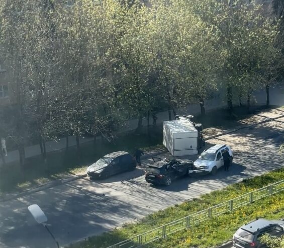 Появилось видео, снятое сразу после смертельного ДТП в Твери
