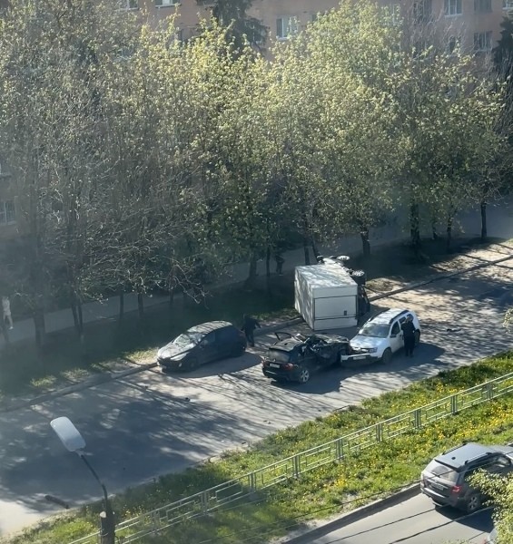 Появилось видео, снятое сразу после смертельного ДТП в Твери