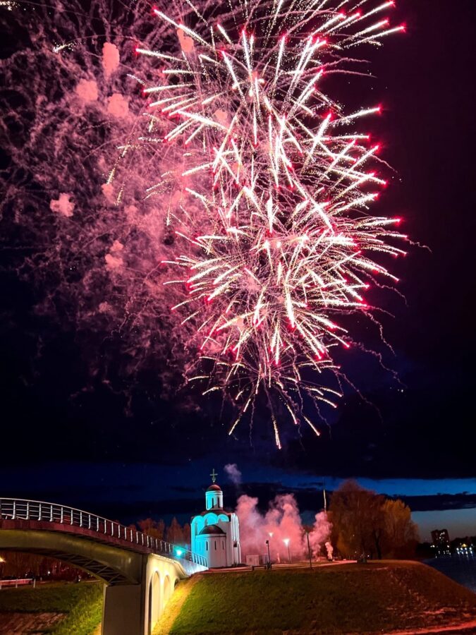 «ТОП Тверь» предлагает запустить виртуальные салюты в честь Дня Победы