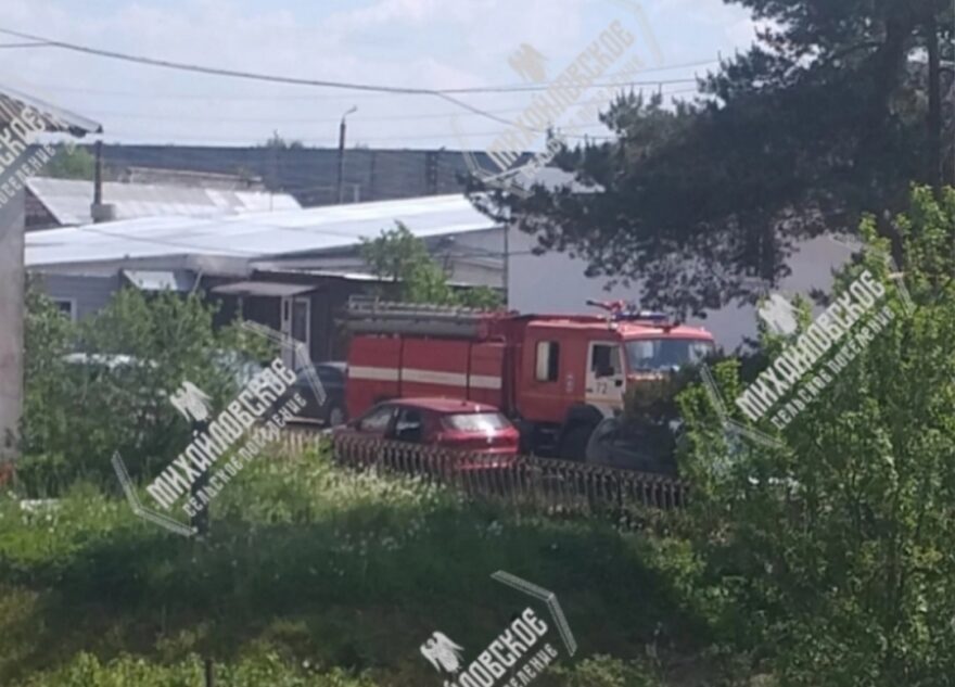 В исправительной колонии под Тверью загорелся чердак