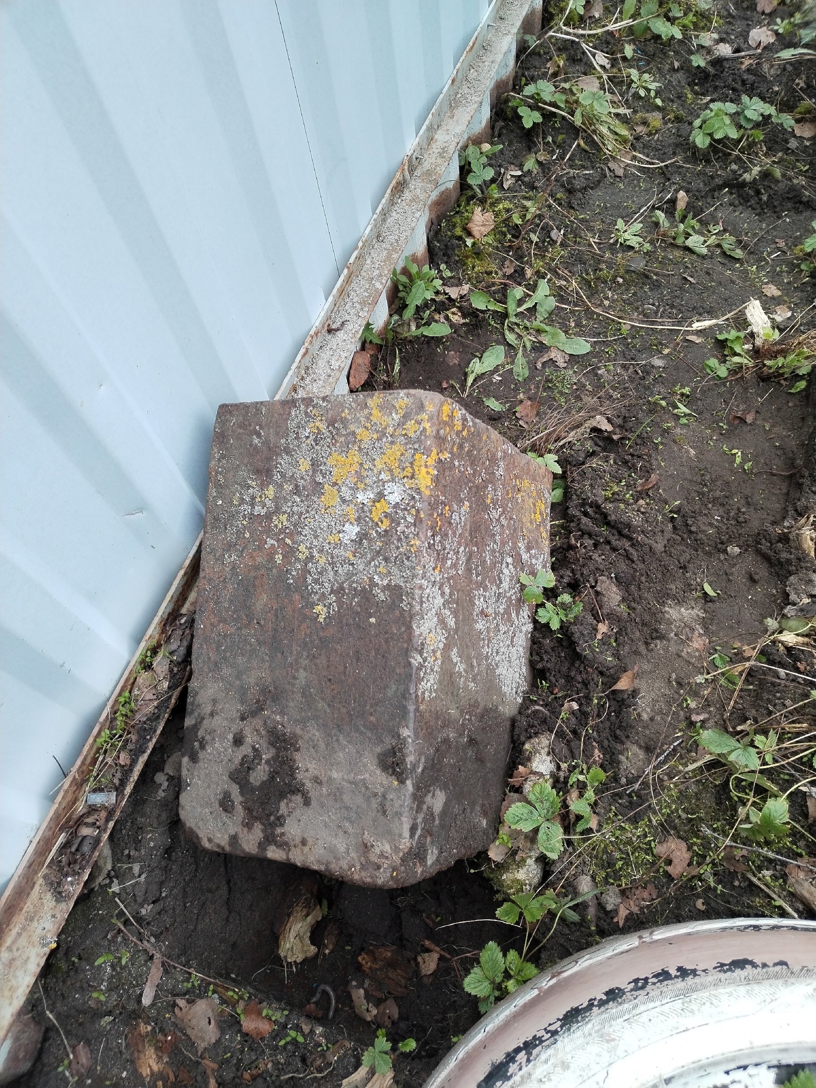 В Музей гвоздарей под Тверью привезли самый тяжелый экспонат