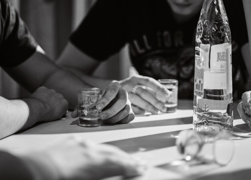 Тверитянин избил знакомого на почве ревности