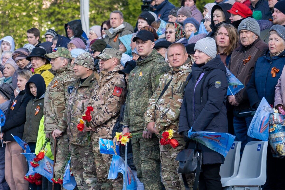 Губернатор Игорь Руденя в Ржеве принял участие в торжествах в честь Дня  Победы | ТОП Тверь новости