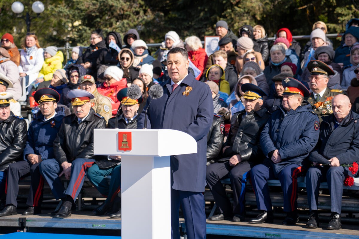 Губернатор Игорь Руденя в Ржеве принял участие в торжествах в честь Дня Победы