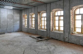 Игорь Руденя посещает социально значимые объекты строительства и реставрации на территории Тверской области