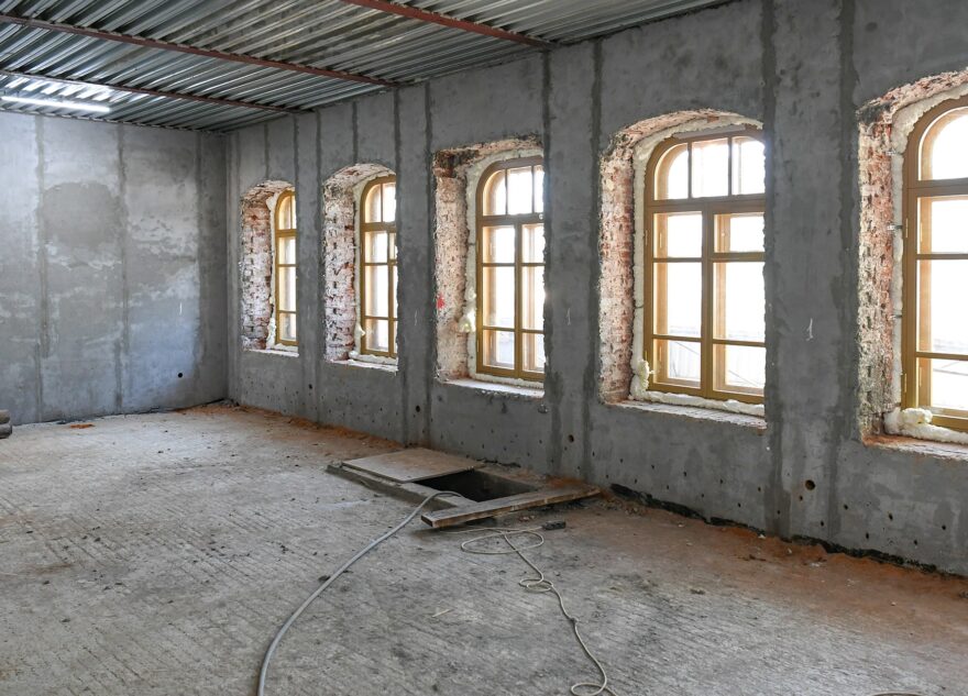 Игорь Руденя посещает социально значимые объекты строительства и реставрации на территории Тверской области