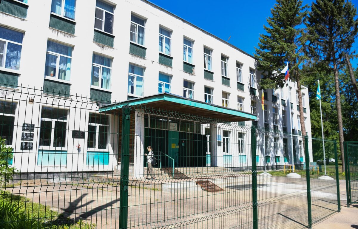 Две новые школы строят в Конаковском округе Тверской области