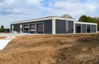 В селе Тургиново с опережением графика строят пожарное депо и спортивный ледовый комплекс