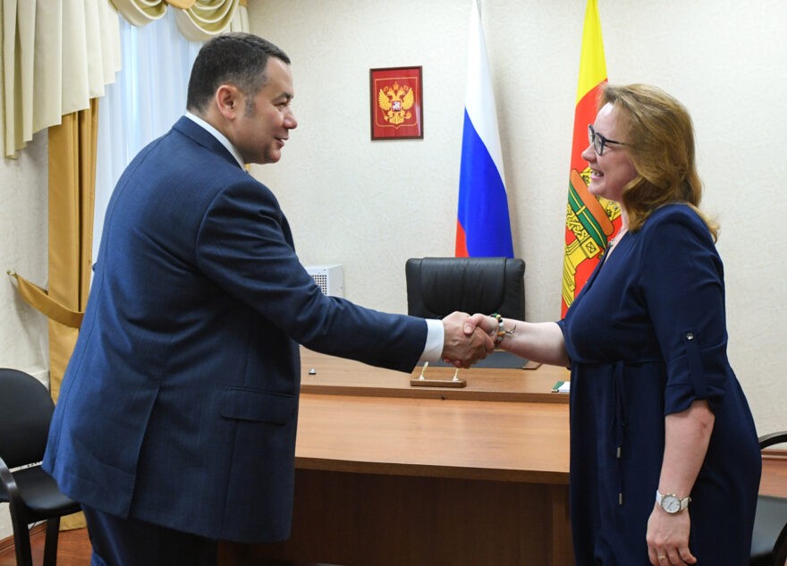 В Жарковской школе №1 отремонтируют спортзал