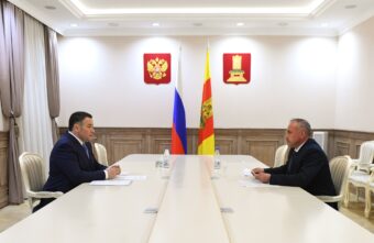 Губернатор Игорь Руденя провел встречу с главой Кесовогорского округа Сергеем Тарасовым