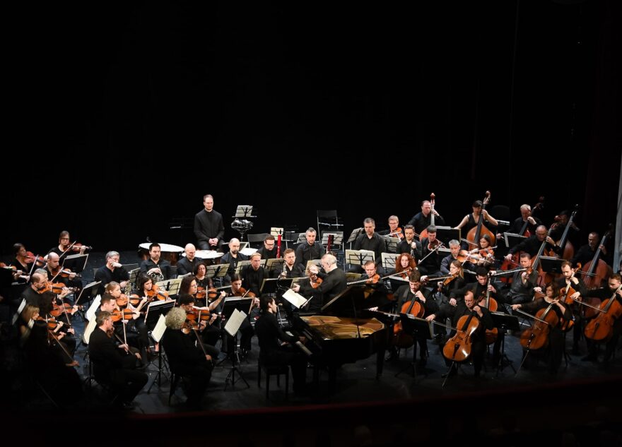 В Твери впервые выступил объединённый симфонический оркестр Мариинского и Большого театров