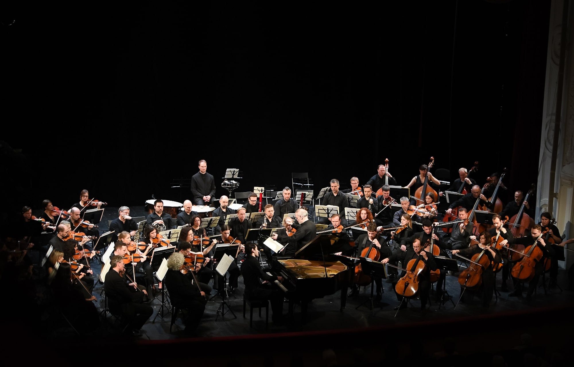 В Твери впервые выступил объединённый симфонический оркестр Мариинского и Большого театров