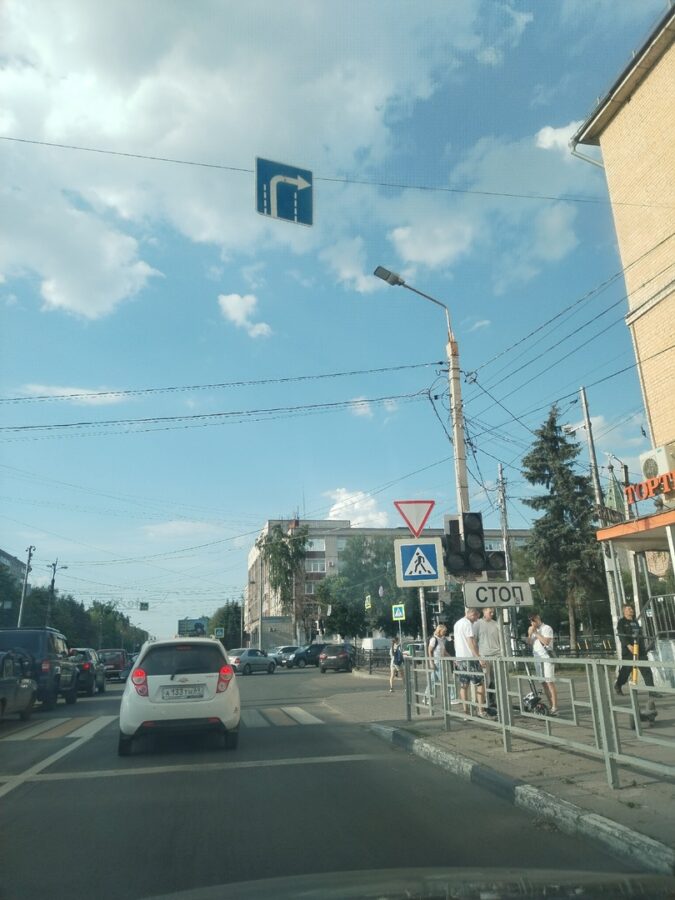 Жителям Твери рассказали об опасности на дороге Жителям Твери рассказали об опасности на дороге