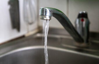 Деревня в Тверской области снова осталась без воды Деревня в Тверской области снова осталась без воды