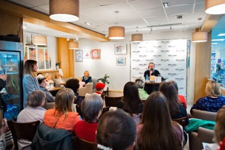 В Твери презентовали книгу митрополита Амвросия с ответами на вопросы читателей "ТОП Тверь"