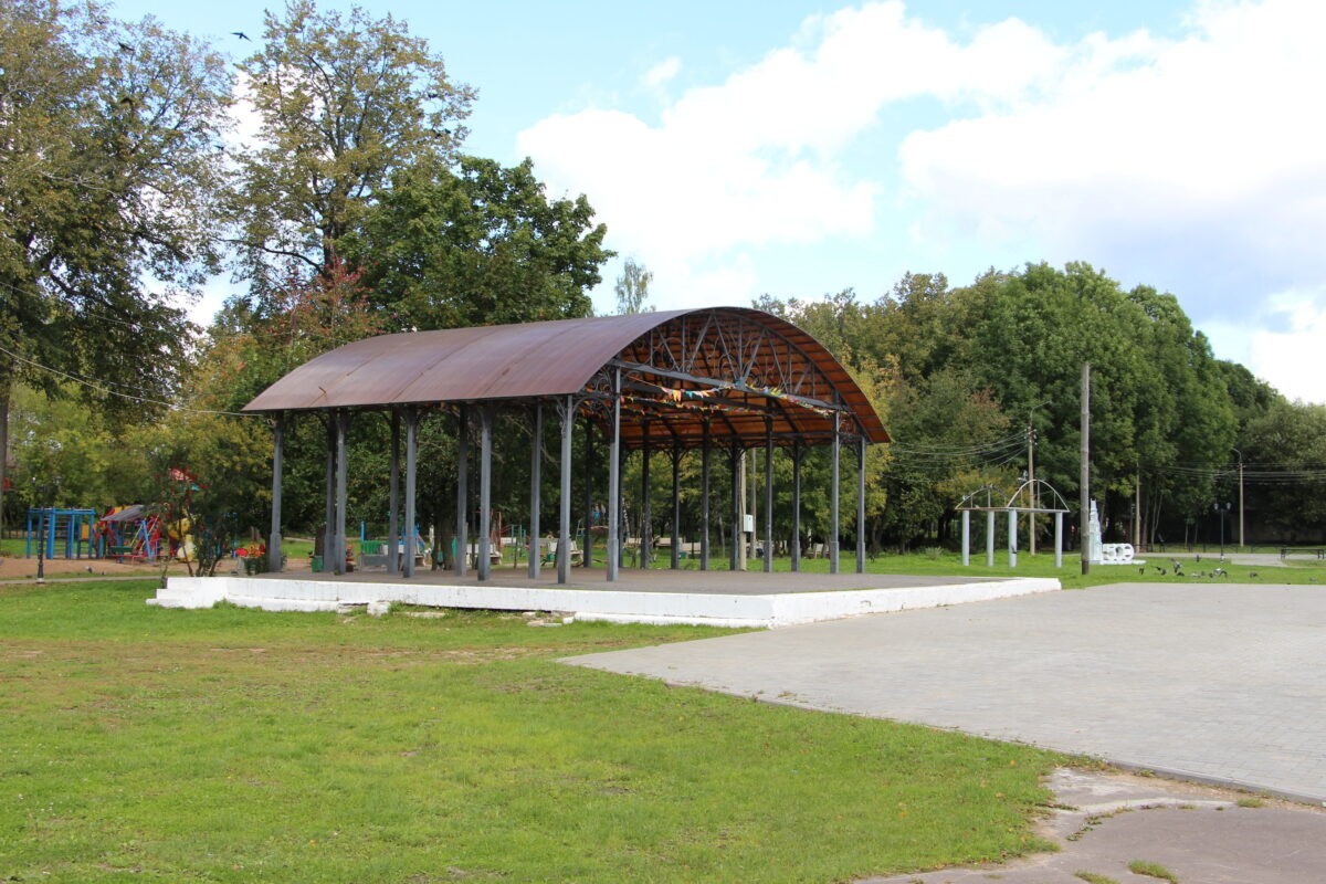 Проект благоустройства городского сада в Калязине одобрил губернатор Тверской области