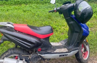 В Тверской области 14-летний ребенок упал с мопеда В Тверской области 14-летний ребенок упал с мопеда